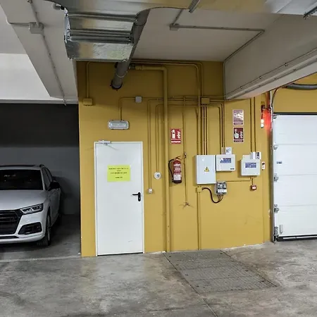 Апартаменты Parking Free - Cathedral Area
